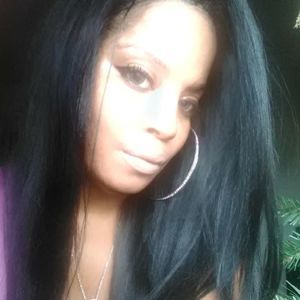 Meet your Posher, Kendra